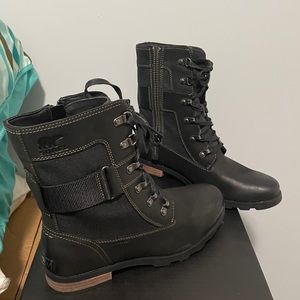 Sorel Emelie Conquest boots NWT Size 9.5